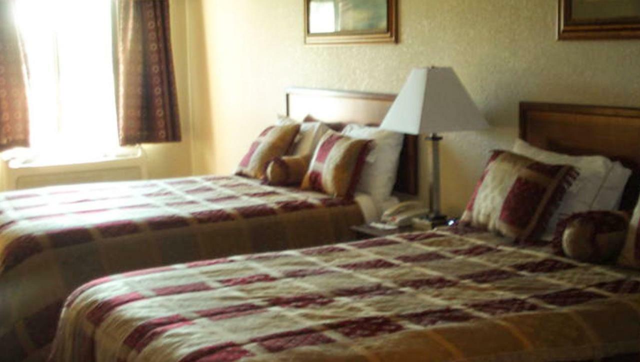 Western Motel Inn And Suites Hazelhurst Hazlehurst Экстерьер фото